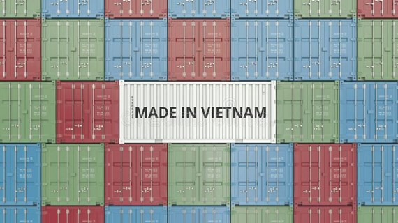 Vietnam enjoys trade surplus of 2.5 bln USD in four months